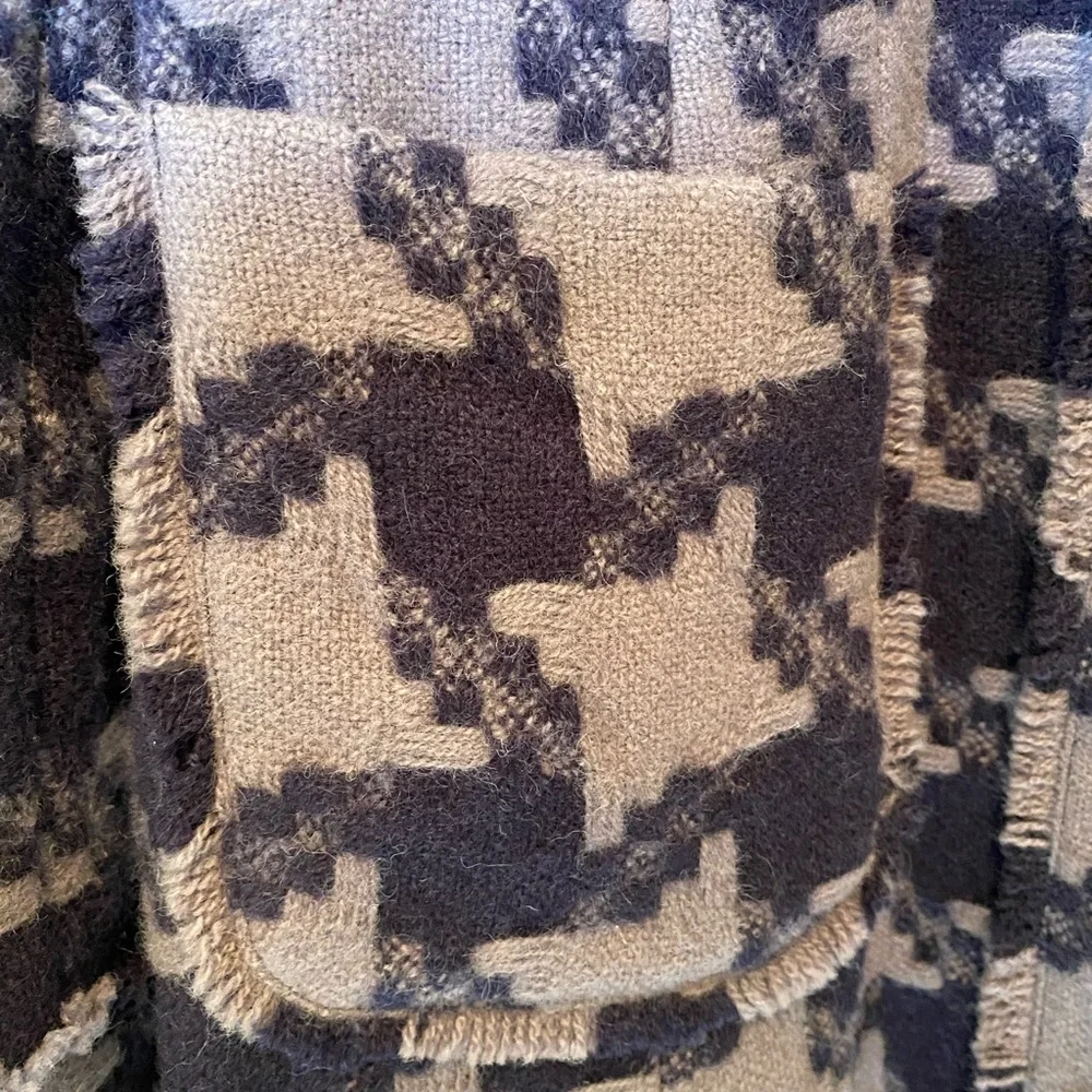 Boden Purple Houndstooth Wool Coat with Gold Satin Lining - Picture 5 of 9